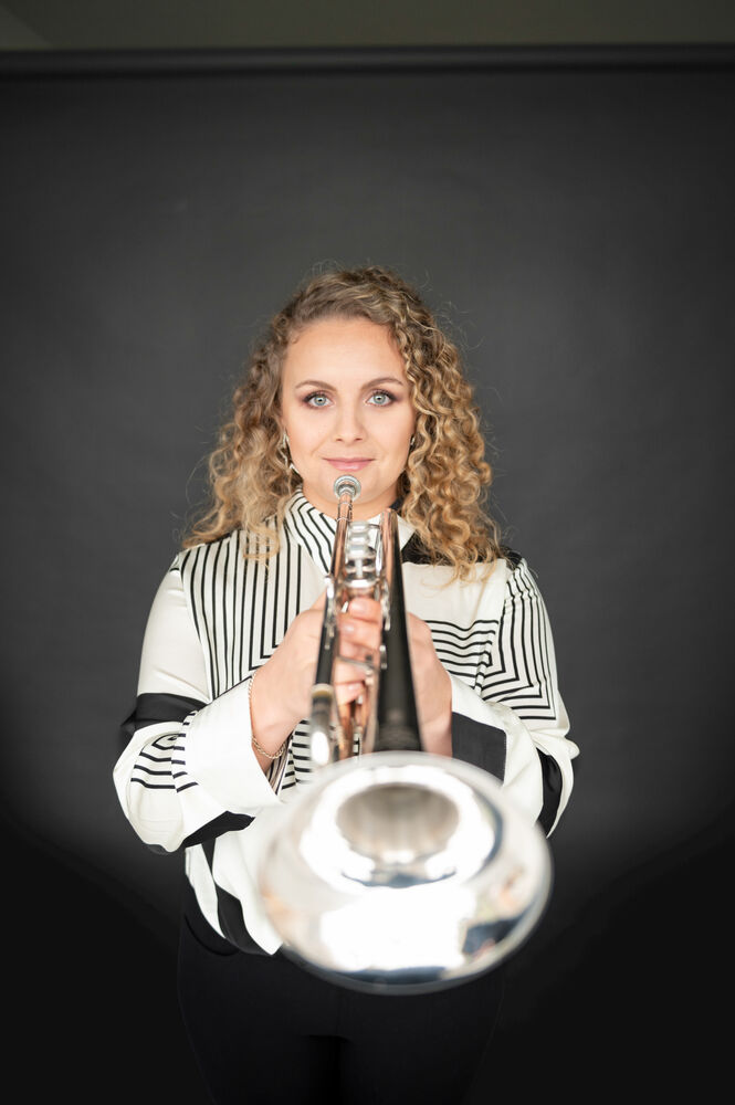 Die Solistin des  1. Sinfonie- konzerts: Matilda Lloyd (c) Neda Navaee 